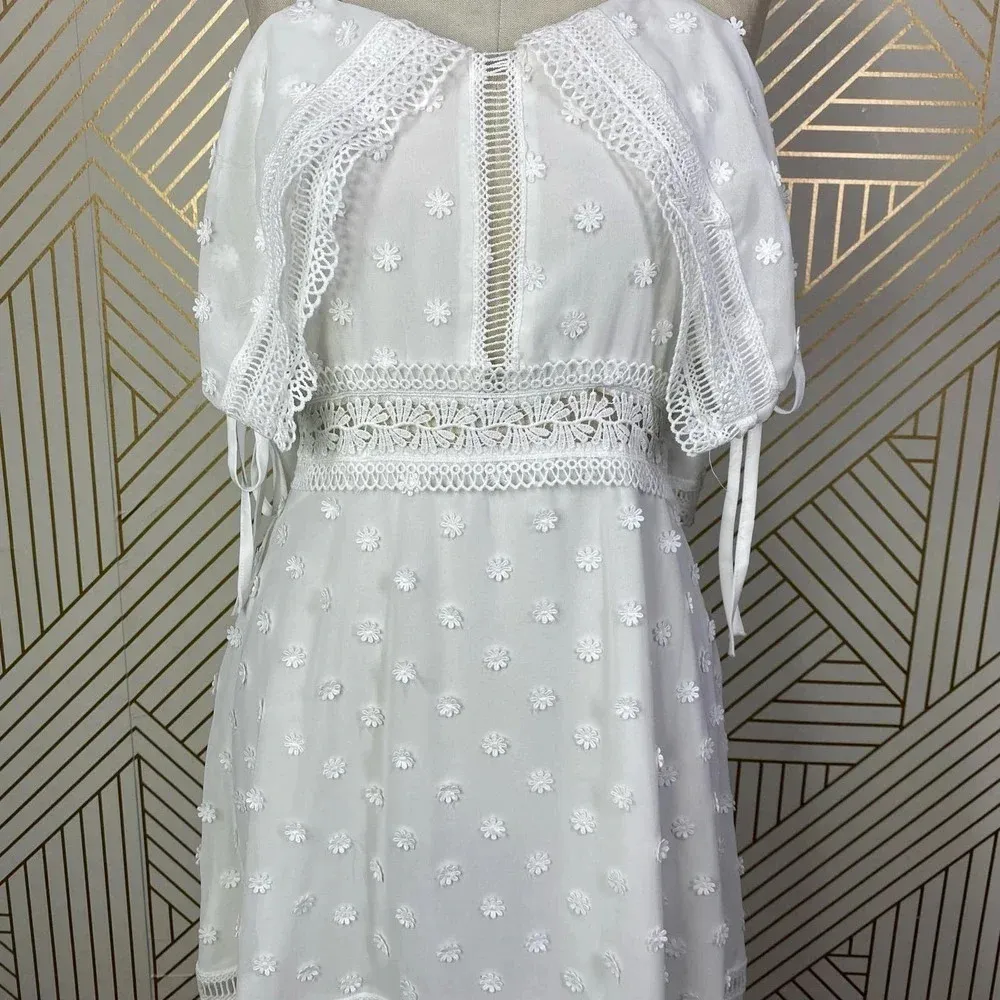 Lioness Cross Back Layered Folk Midaxi‎ Dress in White Boho Size US Small - Image 3