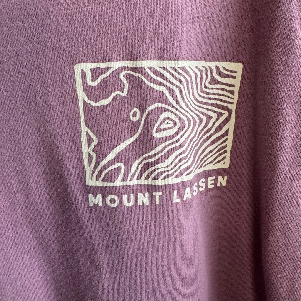 Old Navy Mount Lassen purple long sleeve tee size XL - Image 2