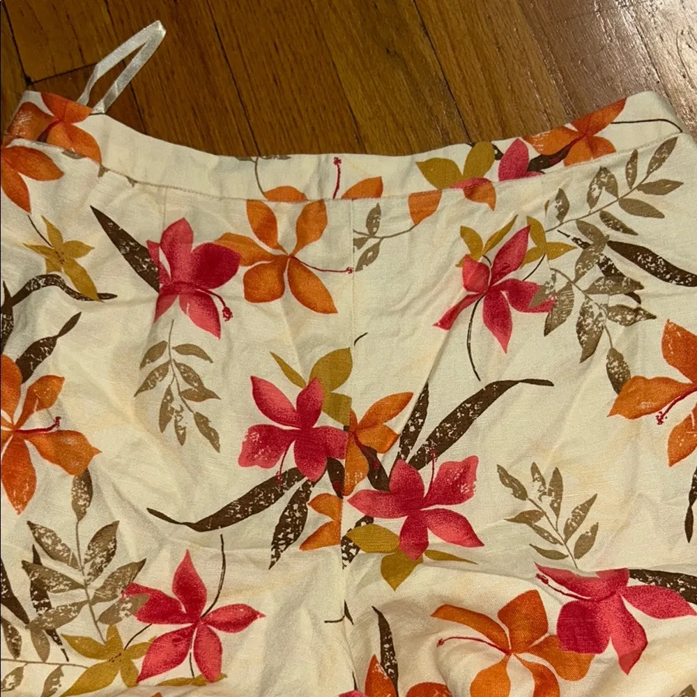 Alexandra Bartlett Floral Trousers with Pink and Orange Accents Size 10 - Image 2