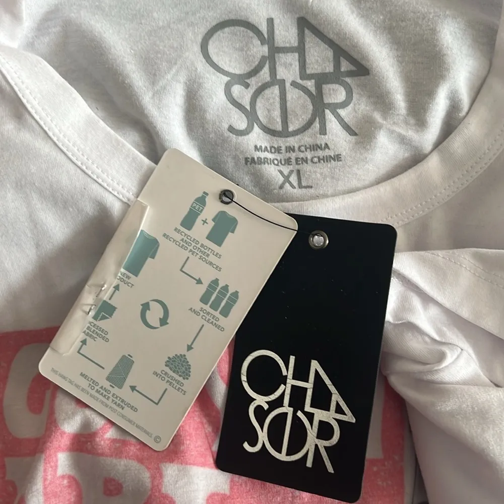 CHASER Sonny & Cher Tee, Short Sleeve T-Shirt White Size XL New w/Tag (SOLD OUT) - Image 7