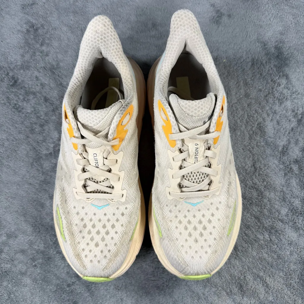 Women’s 8.5 HOKA ONE ONE Clifton 9 Running Shoe Vanilla Astral Workout Training - Image 3