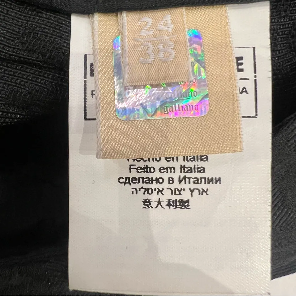 Galliano Rose Petal Embossed Flare Mini Skirt Black Size 2 - Image 10