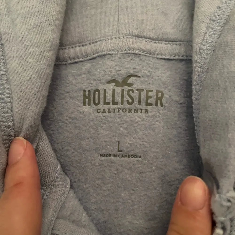 Sky Blue Fleeced Hoodie - Image 6