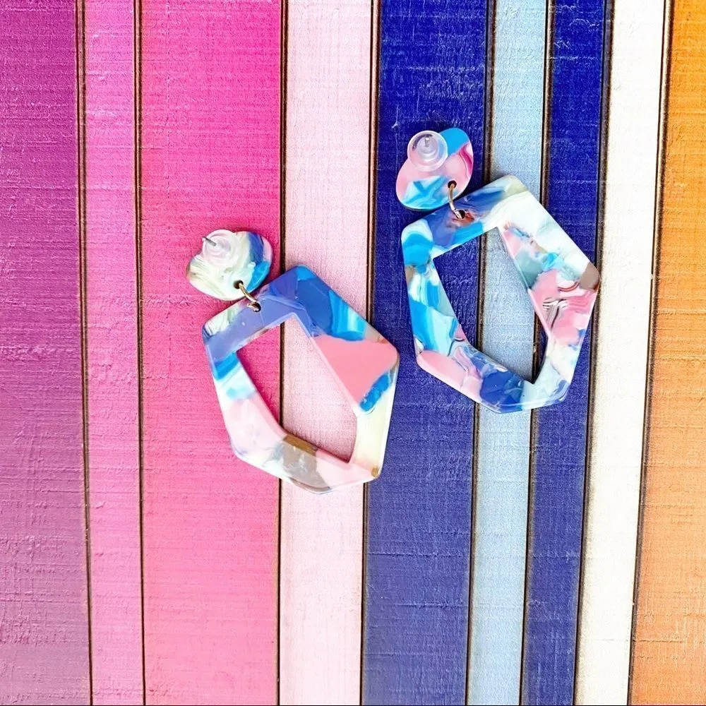 Lily Pink and Turquoise Tortoise Acrylic Earrings Blue - Image 9