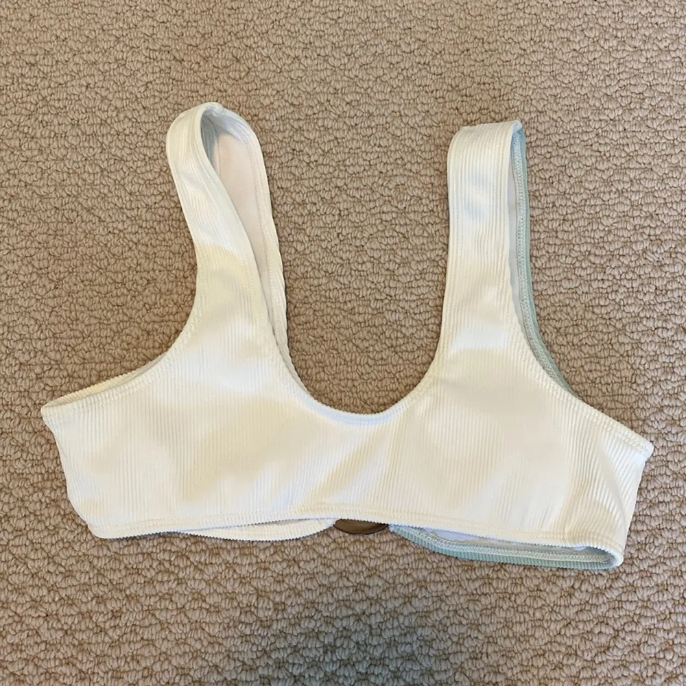 Shein Size Small Green and White Bathing Suit Bikini Top NEW - Image 5