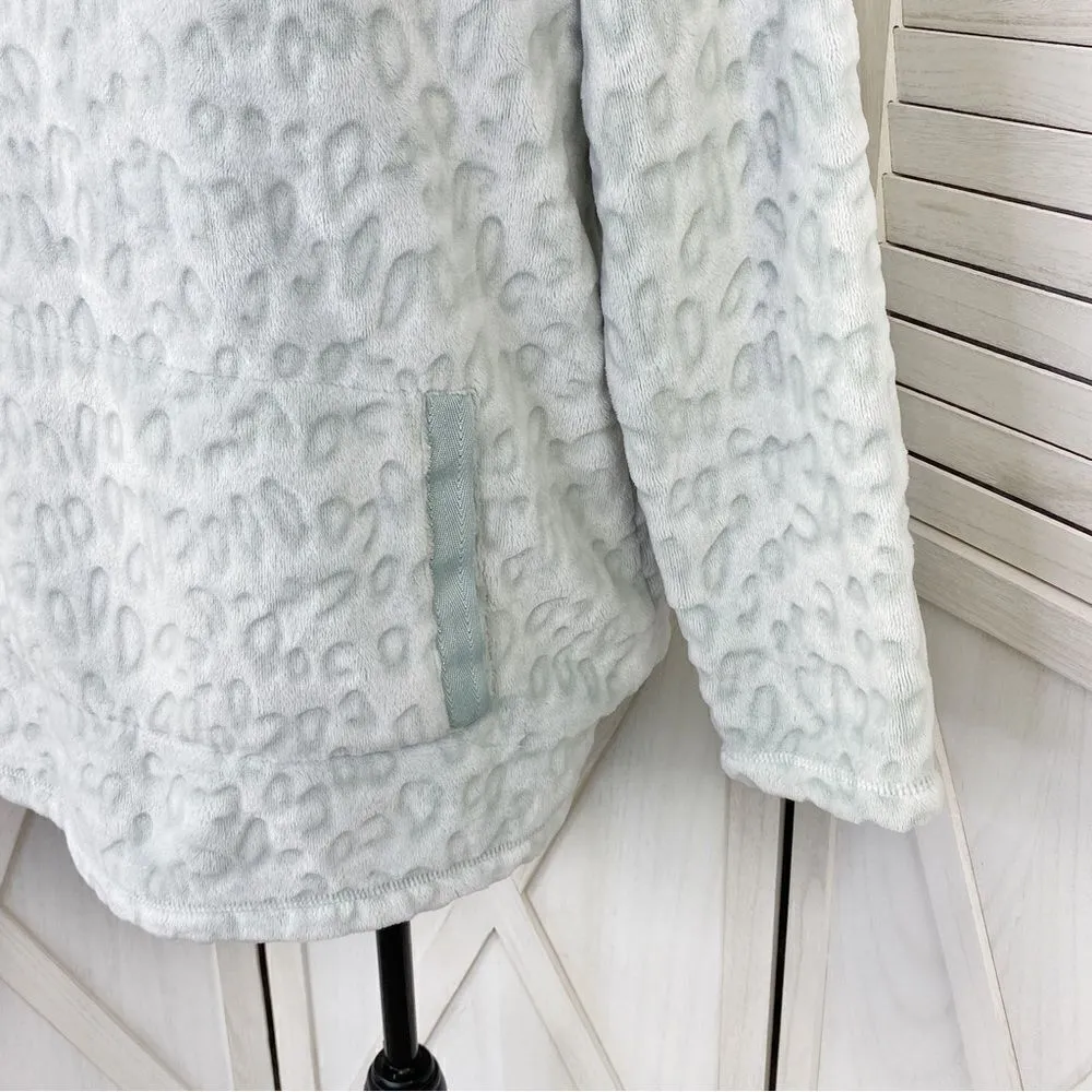 Soft Surroundings Tanzania Animal Print Fleece Pullover Top Green Small - Image 7