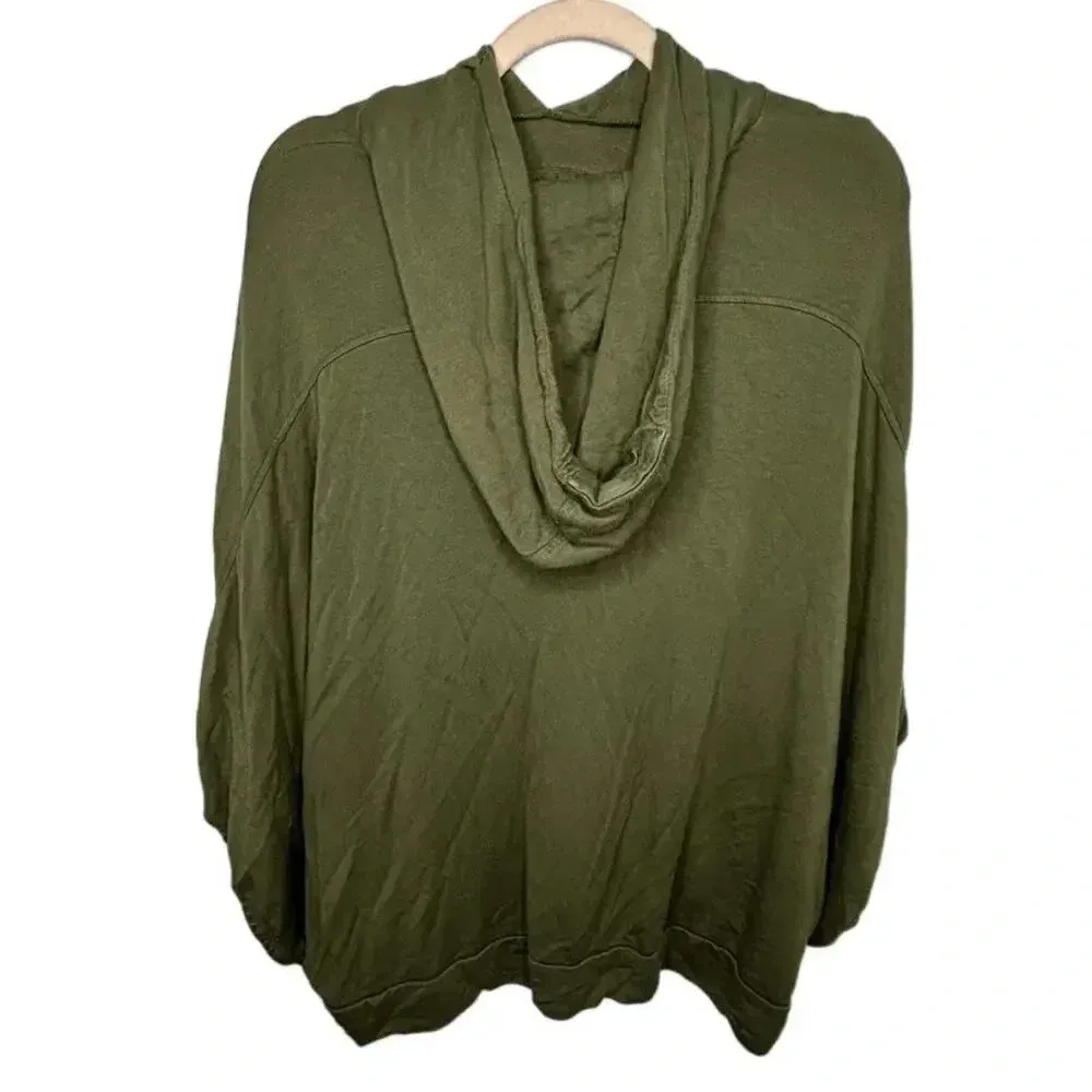 Lou & Grey Sweater Hooded Poncho Size Medium Oversized Olive Stretch  Top - Image 2