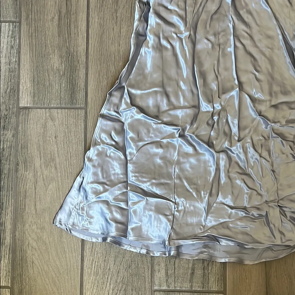 Silver Gray Ruched Trumpet Maxi Skirt Size undefined - Image 2