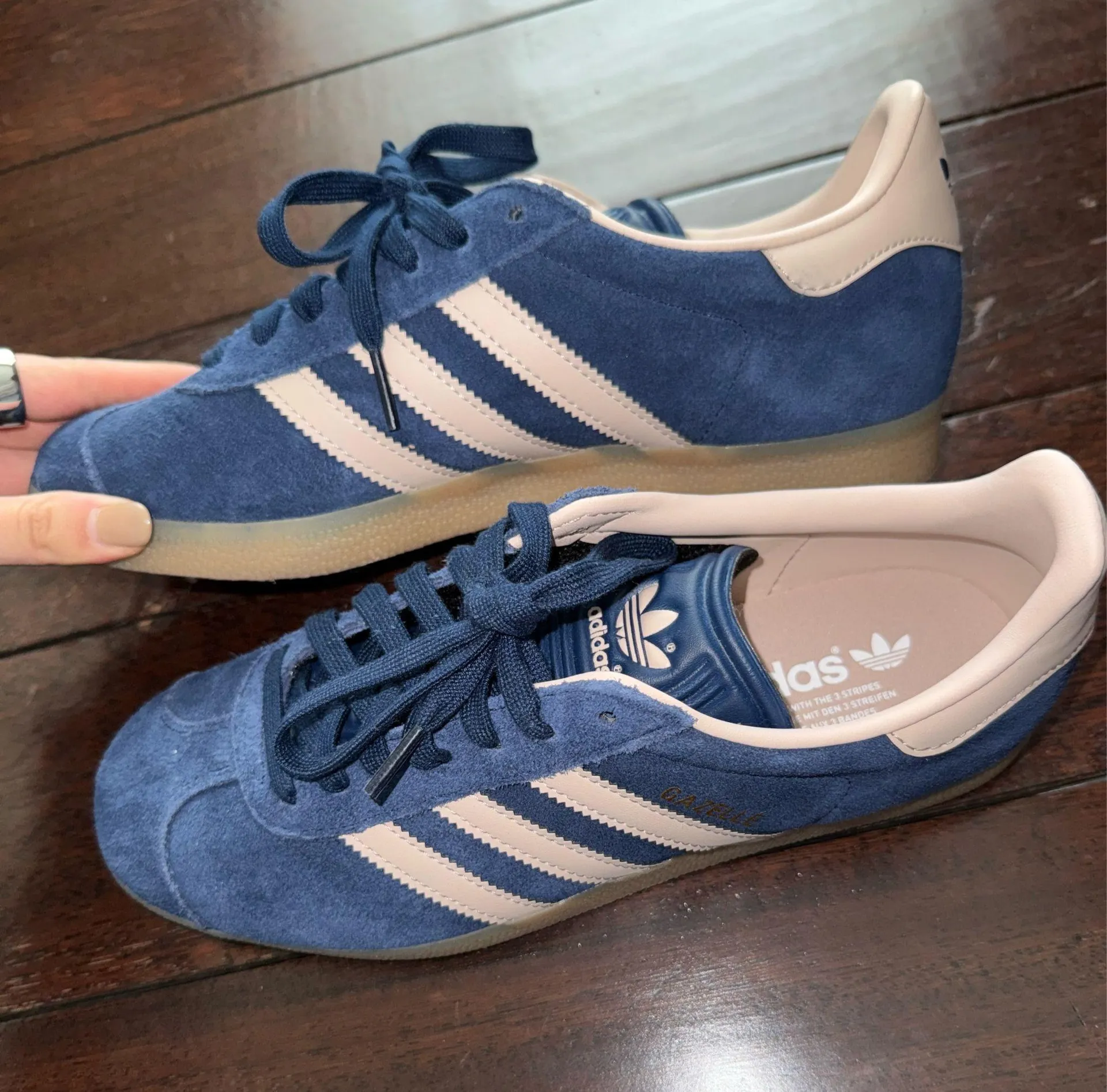 Adidas Gazelle Night Indigo Wonder Taupe - Image 2