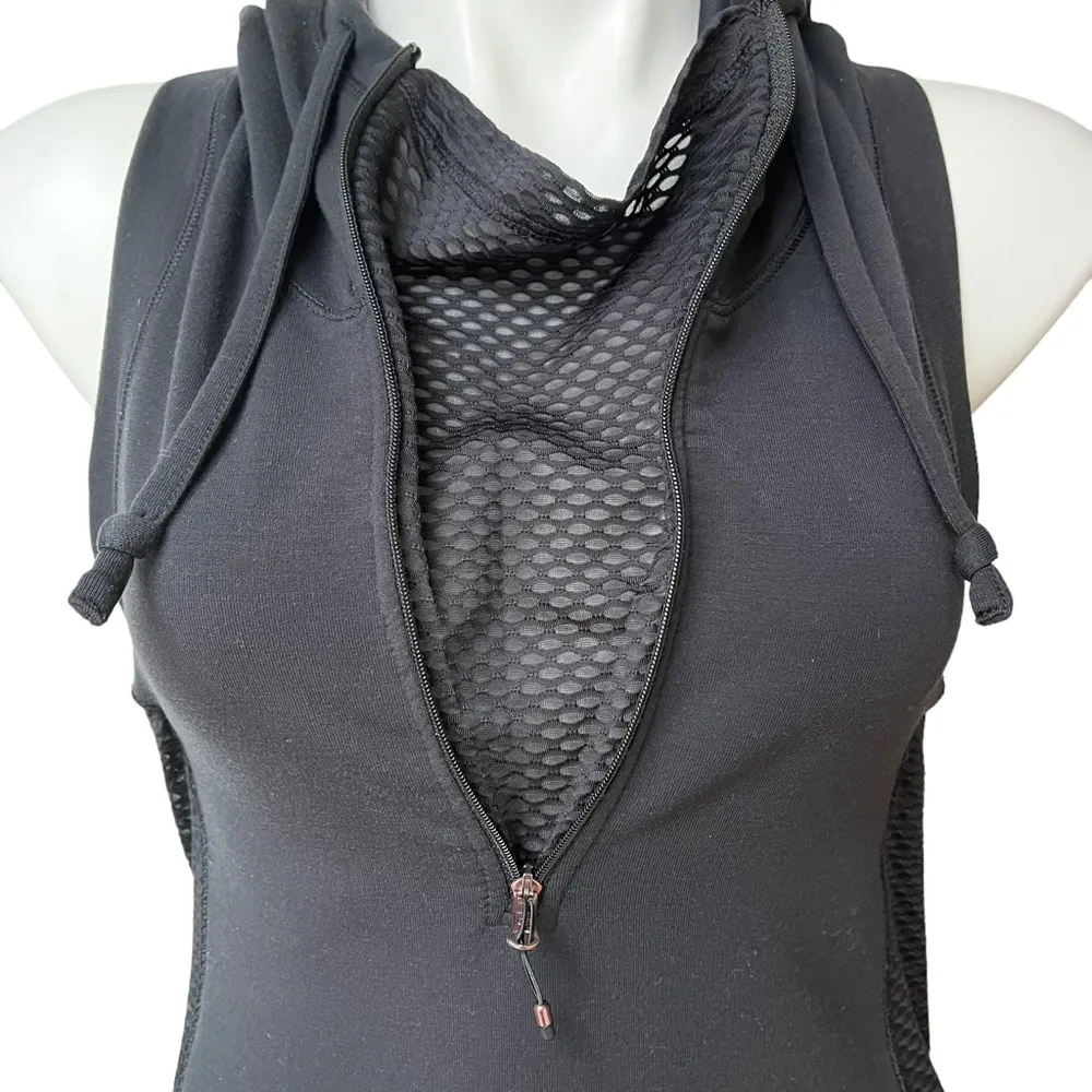 Calia by Carrie Underwood Effortless Sleeveless Hoodie - Image 9
