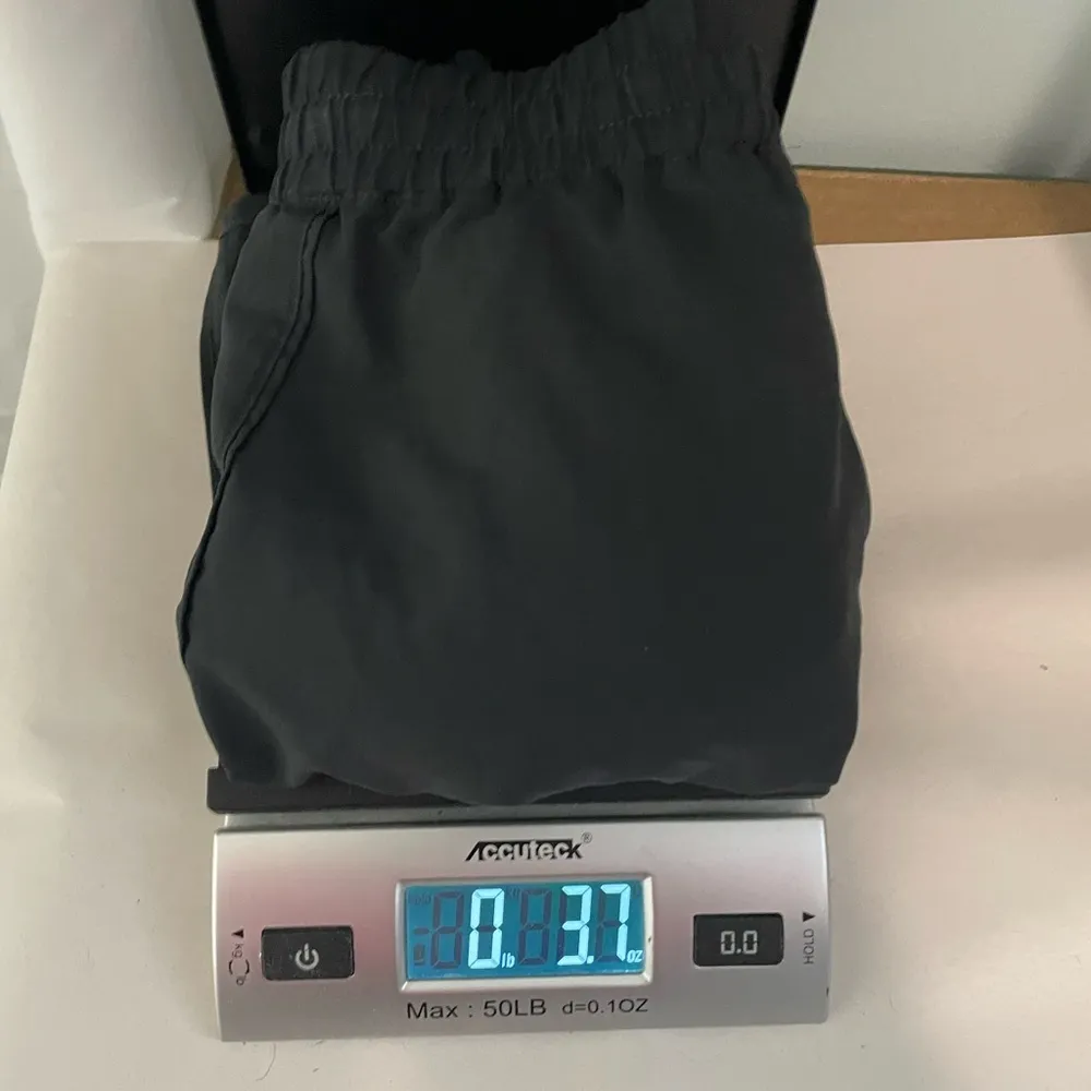 Road Runner running‎ shorts size small Black - Image 6