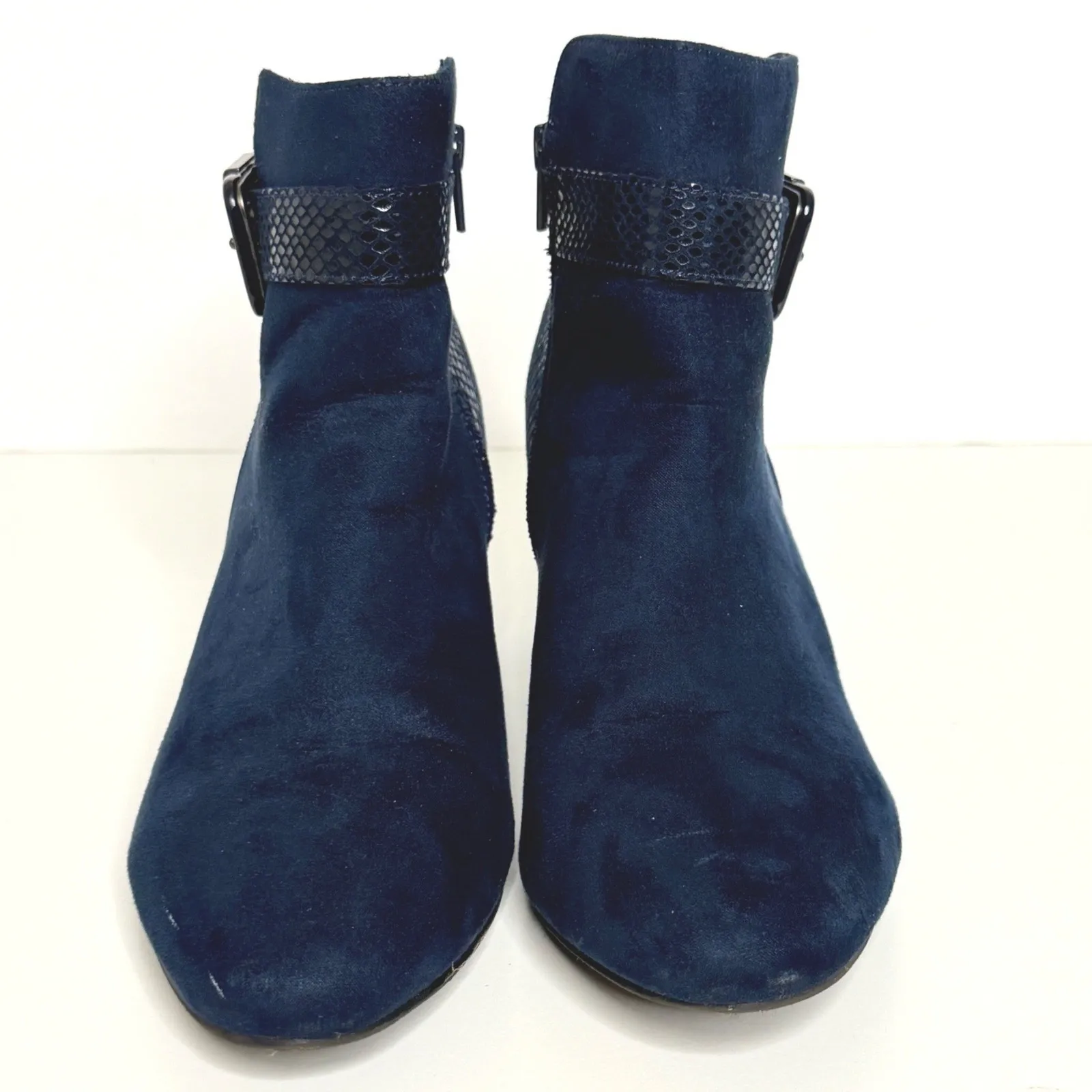 Karen Scott Ankle Boots Size 9 Navy Blue Faux Suede Faux Snake Block Heel - Image 2