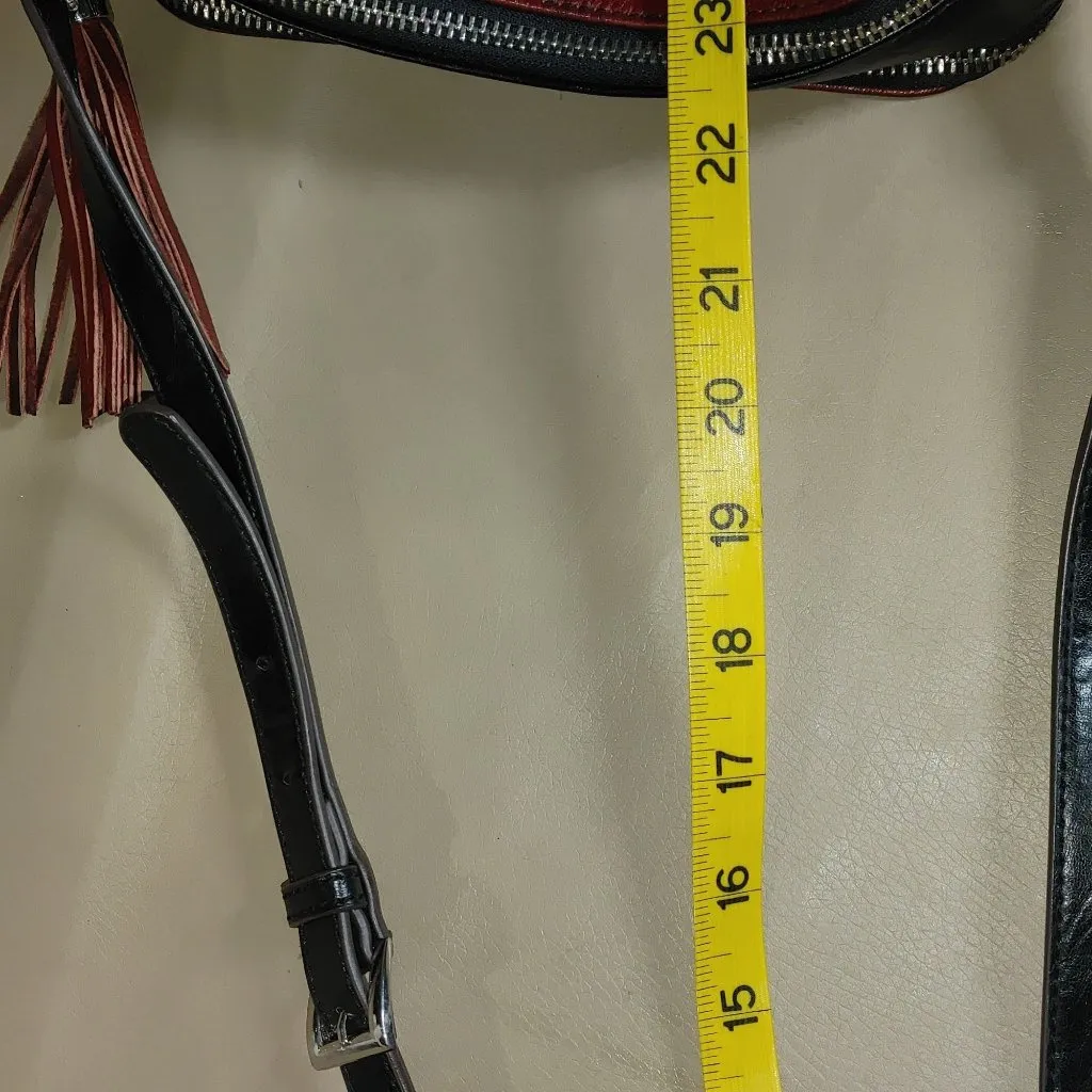 Clarks Red Croc Embossed Leather Crossbody Bag Tassel Accent Striped Lining - Image 9