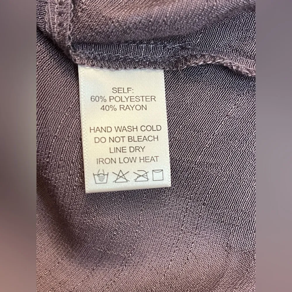 EE:Some purple flowy long sleeve top Size L - Image 5