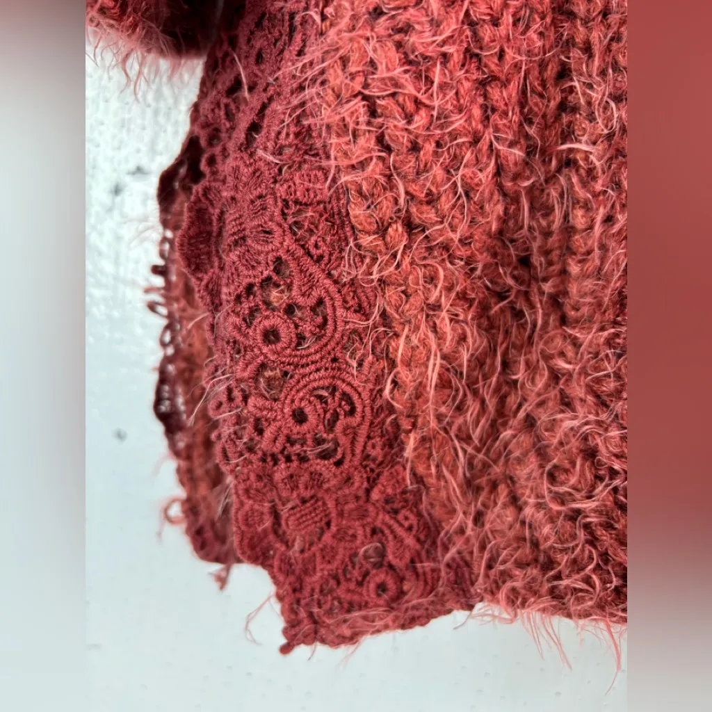 Knox Rose M Ribbed Fuzzy Knit Pullover  Sweater in Coral - Image 5