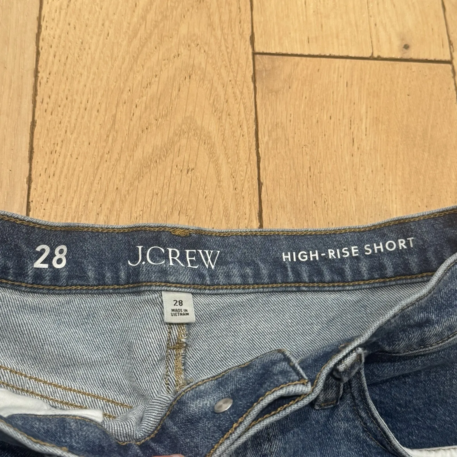 J. Crew High Rise Denim Short in Medium Wash‎ Womens Sz 28 Cotton Stretch 2024 - Image 4