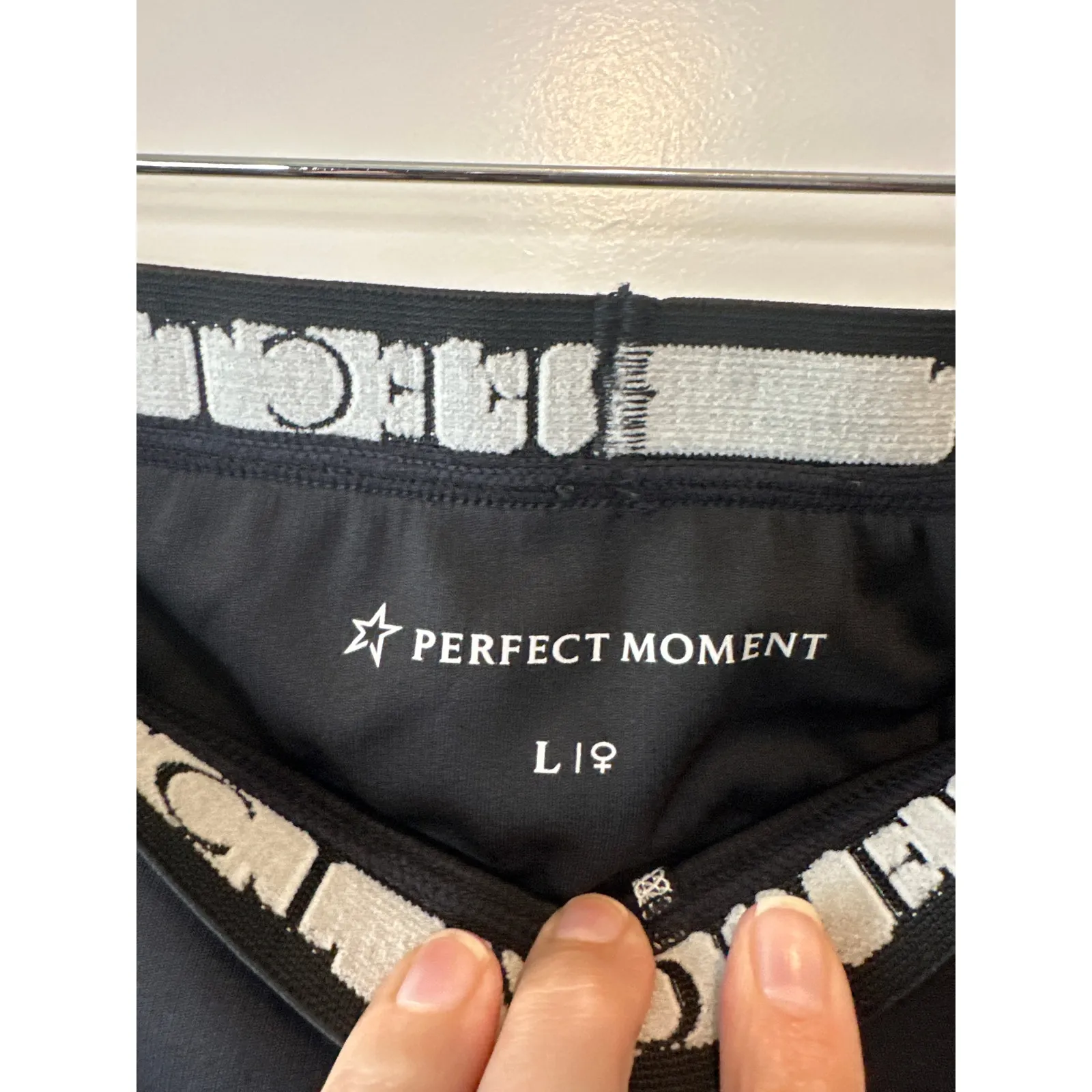 Perfect Moment Polartec Thermal Ski Leggings Black Size Large Winter Base Layer - Image 4