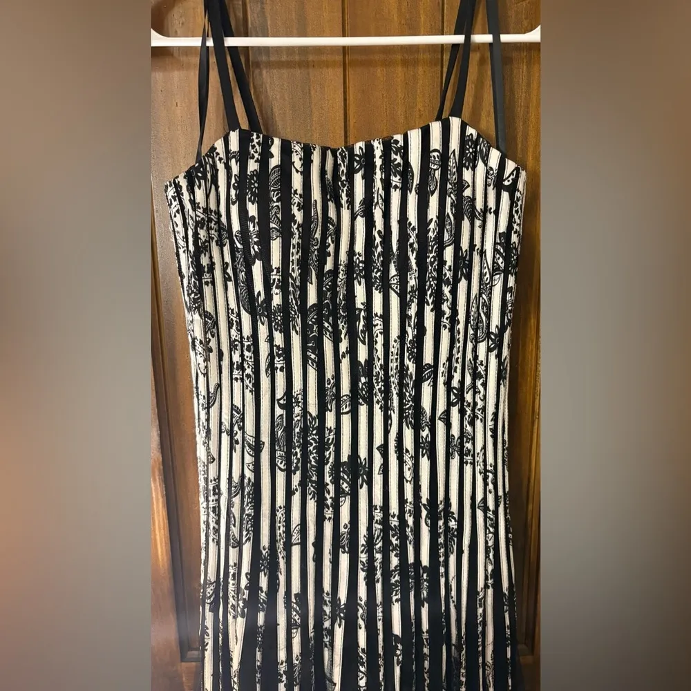 Maner Black and White Striped Dress - Image 3