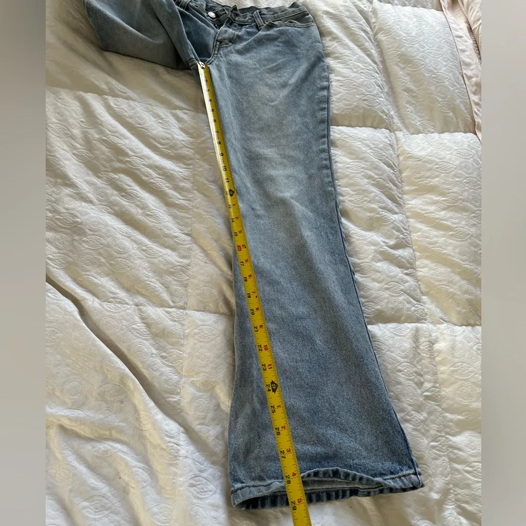 Women's Blue Flared Jeans size small J galt - Image 3