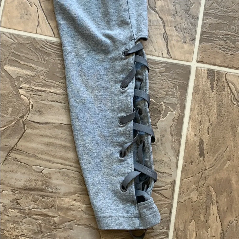 Puma  side lace leggings - Image 8