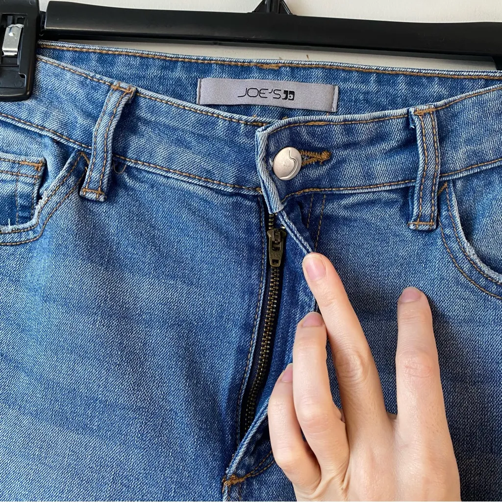 Joe’s Jeans Bibiana Tomboy Slim Jean Blue Distressed 28 - Image 4