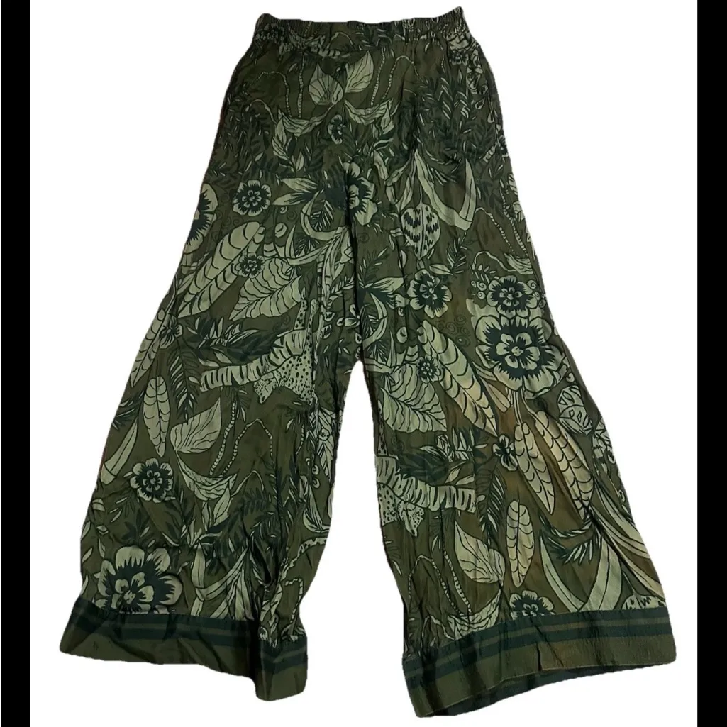 NWT FARM RIO X ANTHROPOLOGIE Satin Printed Pants Size S boho beach tropical - Image 2