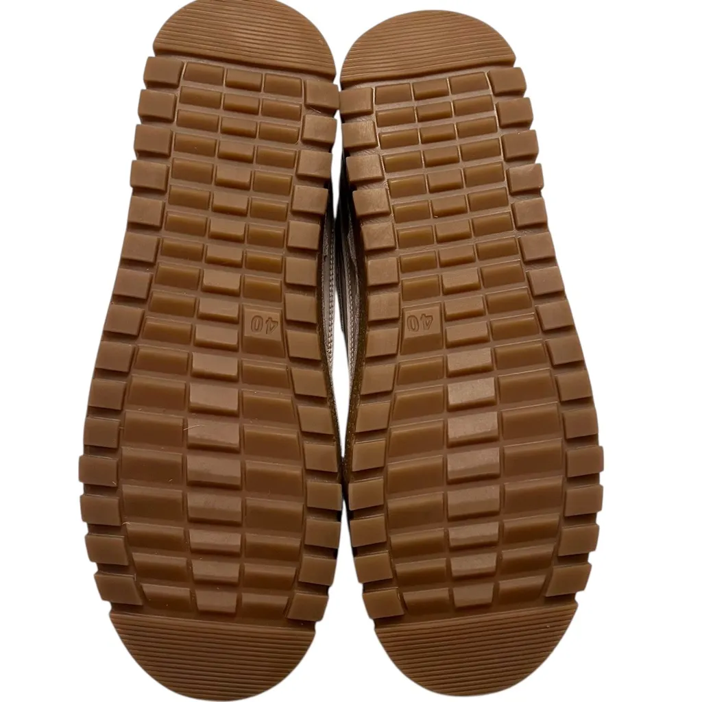 Spring Step Lauria Leather & Suede Flat Platform
Lace-up Sneakers Size 40 or 9 - Image 10