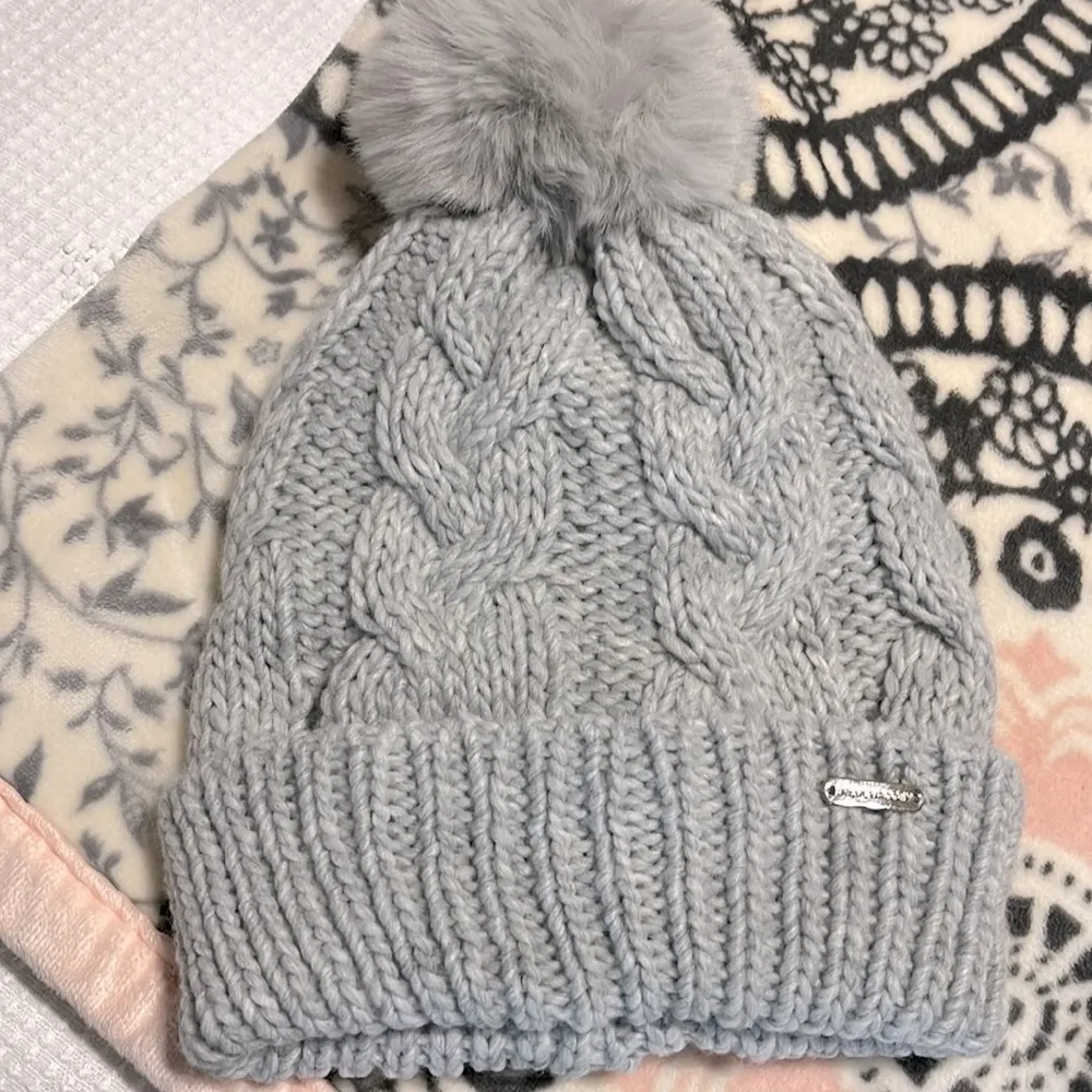 Steve Madden Gray Cap Cable Knit Winter Hat Sherpa Lined Toboggan Womens New - Image 8