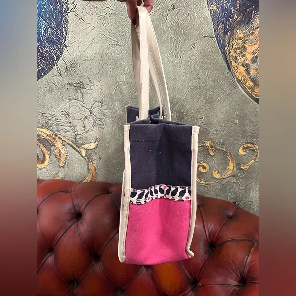 SPARTINA 449 Daufuskie Island Mermaid Large Navy Blue  and hot pink  Anchor Tote - Image 3