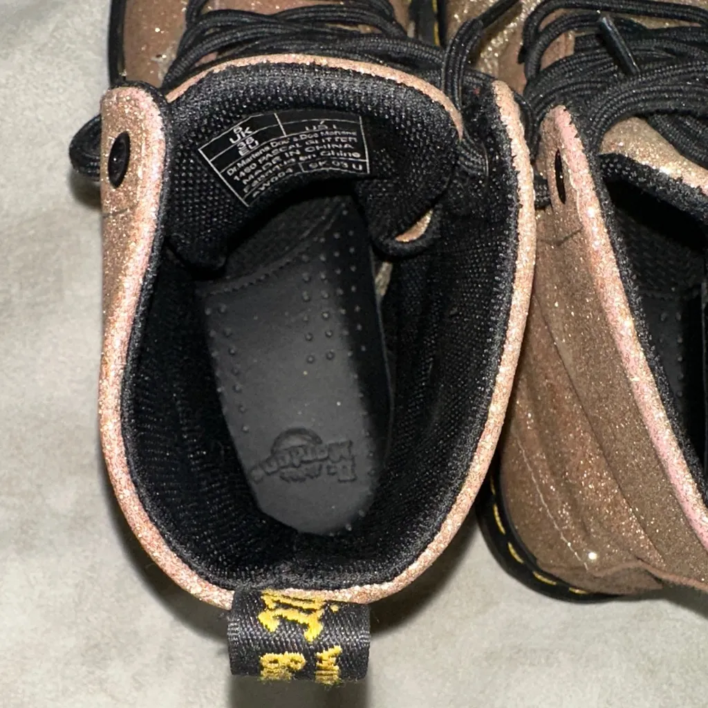 Dr. Martens  1460 Pascal Glitter Gold Combat Boots Us7 - Image 8