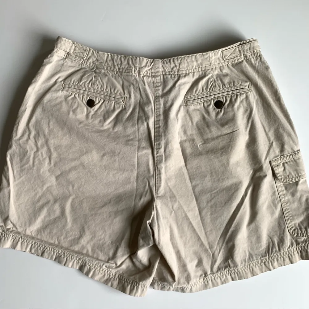 Jones New York Tan Outdoor Hiking Shorts Size 10 - Image 2