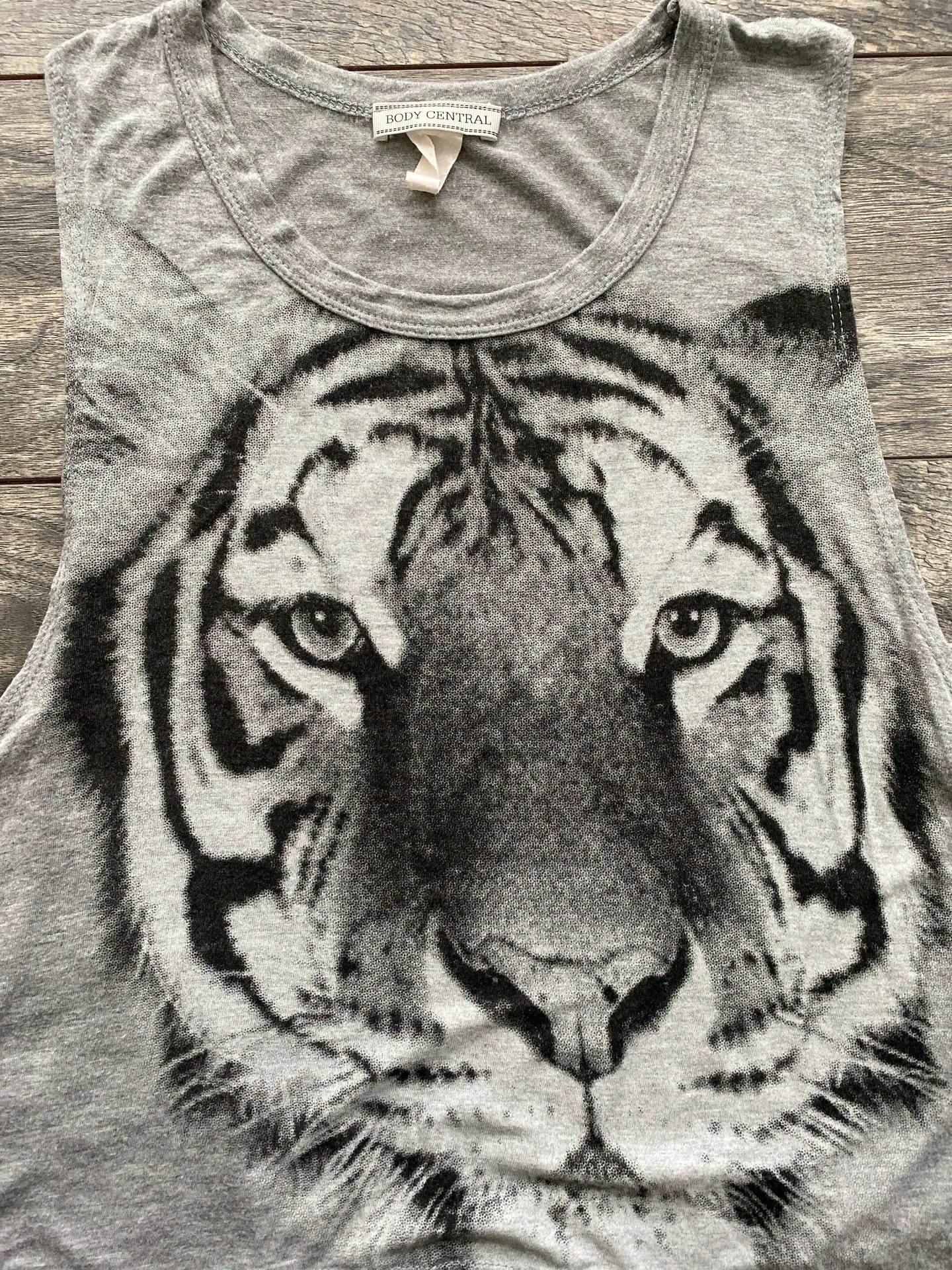 Tiger Tank Top - Image 2