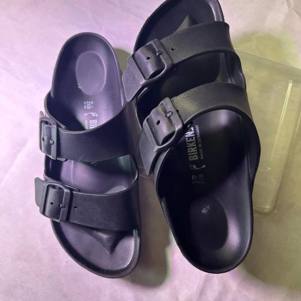 Birkenstock Men's Classic Black Sandals - Image 3
