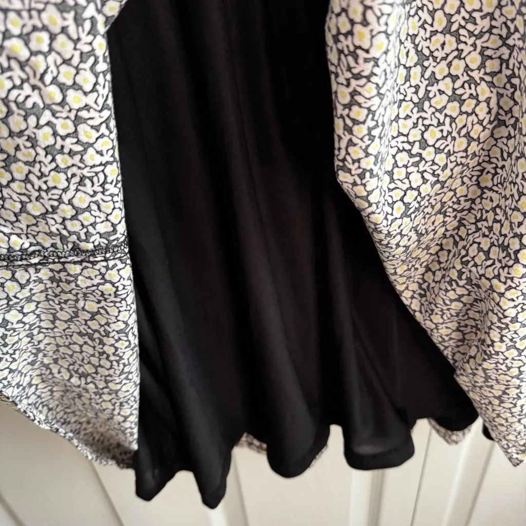 H&M floral puff sleeve baby doll dress size XL - Image 5