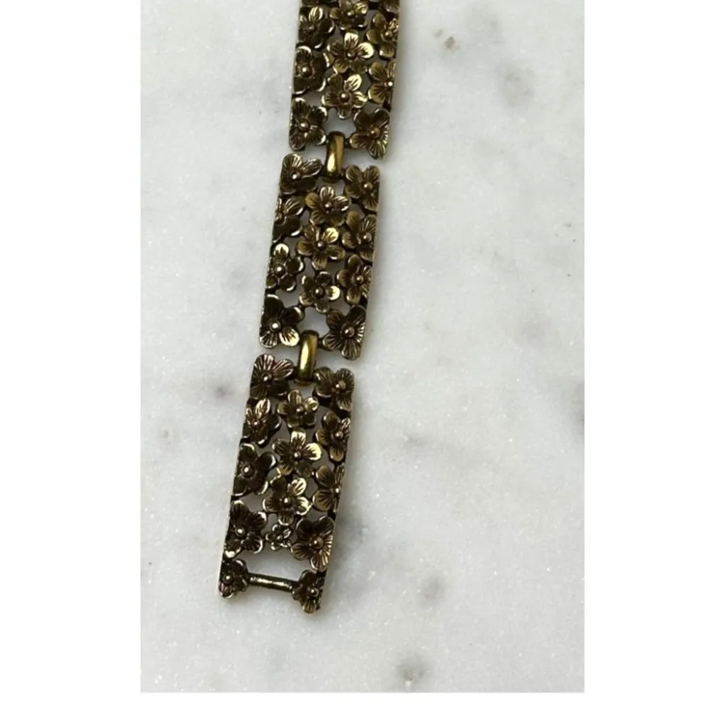 Vintage Coro Forget Me Not Flower Link Bracelet Filigree Design 1950s, Jewelry L Gold - Image 4
