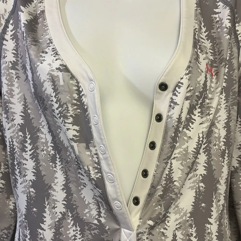 Under Armour Women’s Fitted Pullover W/ Long Sleeve Snap V-Neck & Sleeves- Med - Image 8