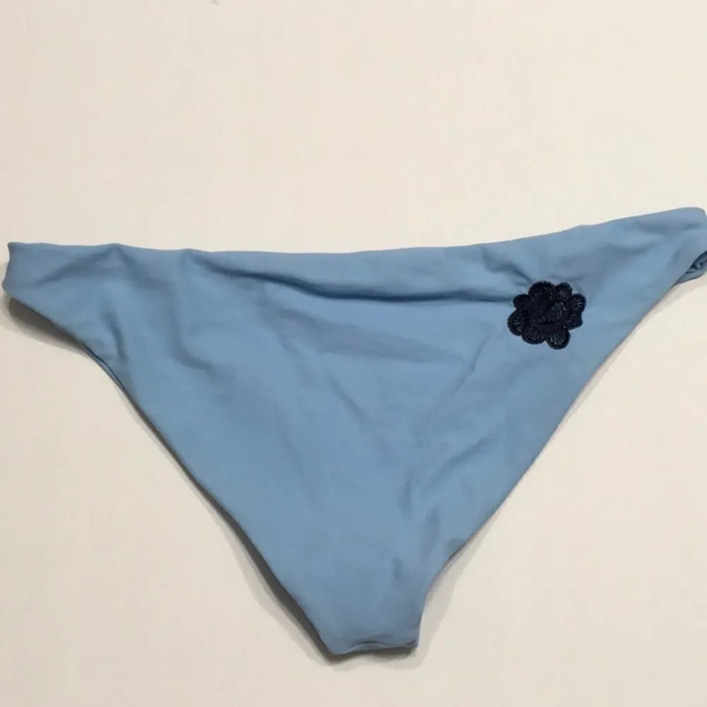 Lovers & Friends baby blue bikini bottoms. NWOT - Image 9