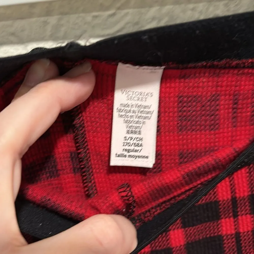 VICTORIA'S SECRET Thermal Long Pajama Set Red Black Plaid Size Small - Image 6