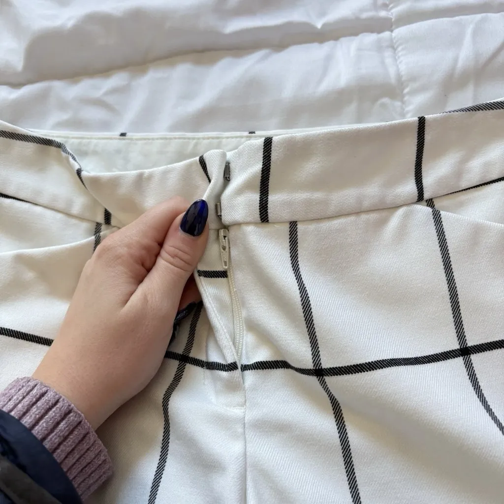 Express Black White Pin Striped Editor Pant Straight Leg Work Trouser Office Y2K - Image 3