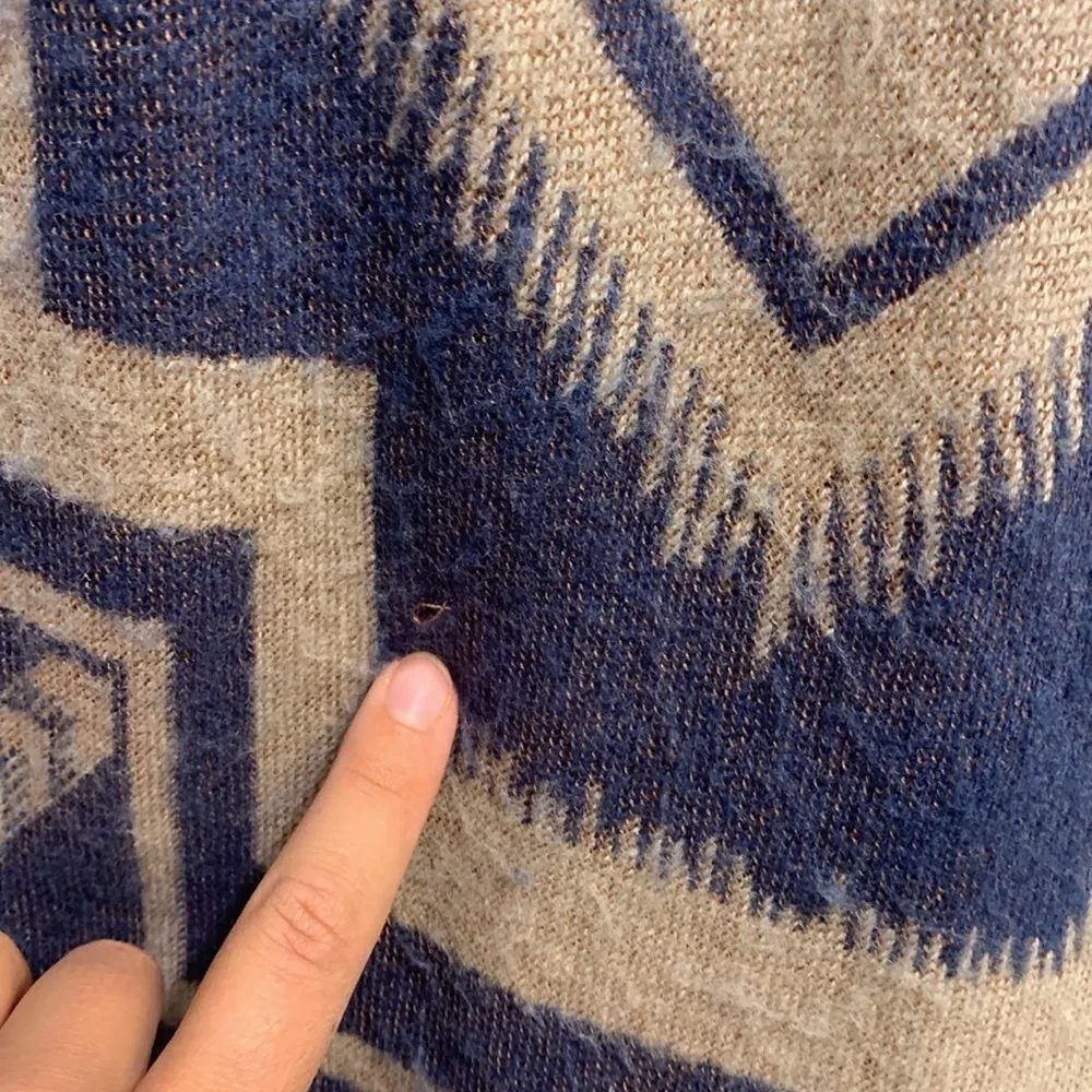 Mudd blue and tan Aztec shawl one size western cowgirlcore cowgirl * shedding - Image 7