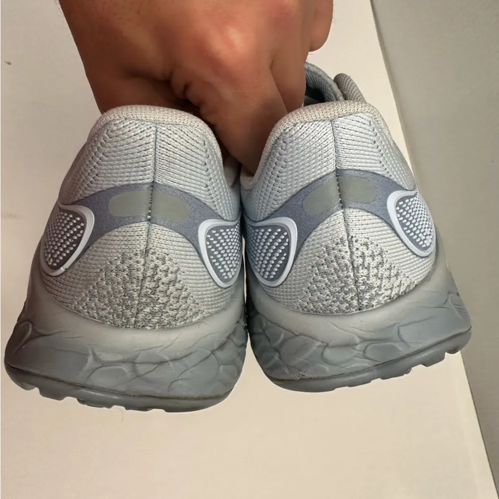 New Balance Women's Fresh Foam X 1080 v12 Light Blue Sneakers W1080A12 Size 10 B - Image 5