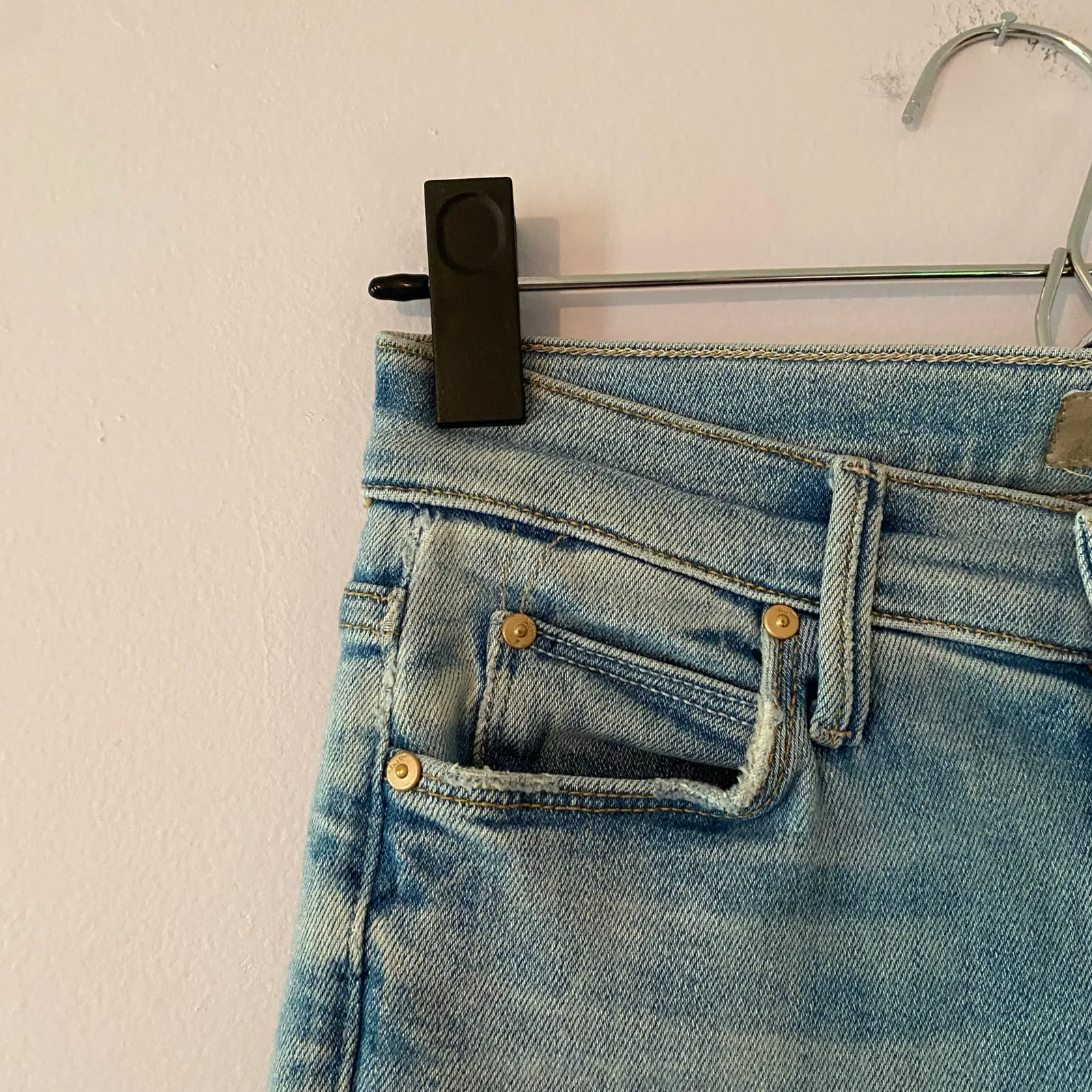 Mother The Mid Rise Dazzler Flood Jeans in Sweet Petals Light Wash Women size 24 Blue - Image 7