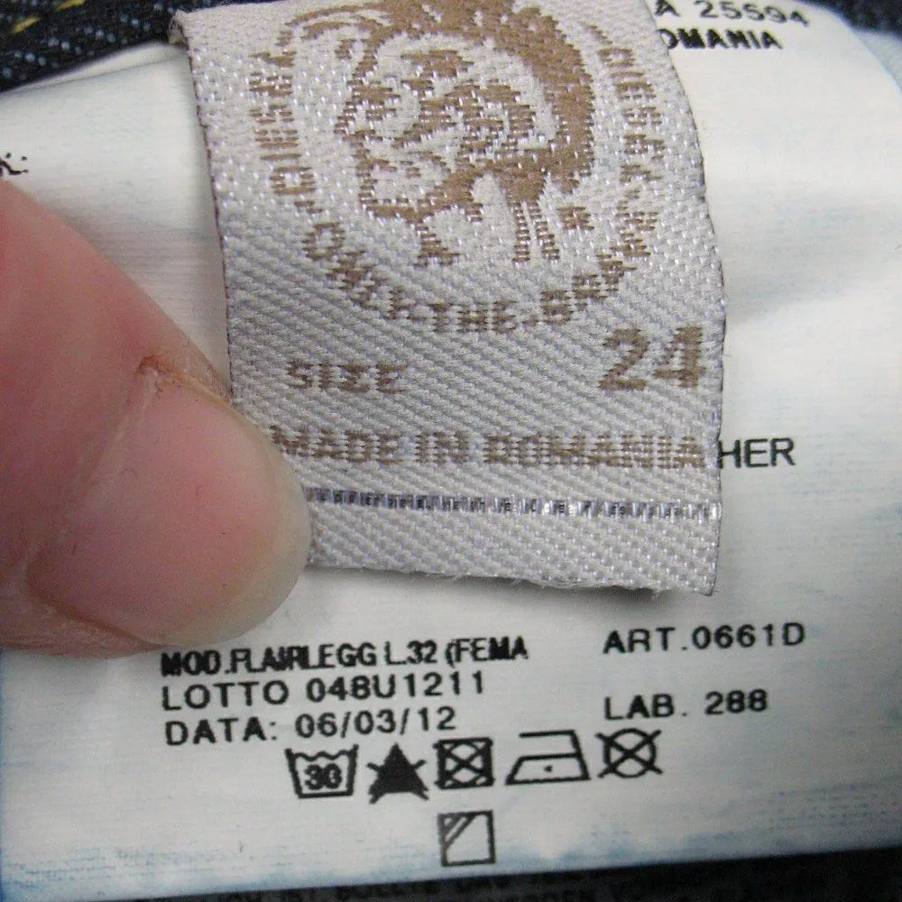 NWOT Diesel Flare Leg Jeans - Image 12