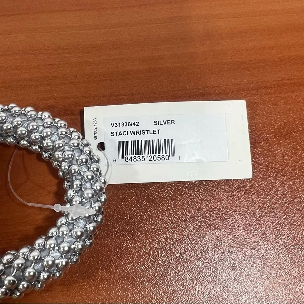 Jessica McClintock Silver Staci Mesh Wristlet Pouch - Image 4