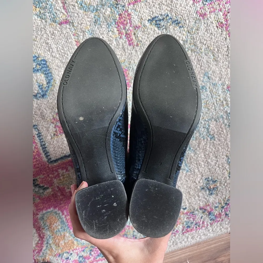 Old navy snake booties - Image 4