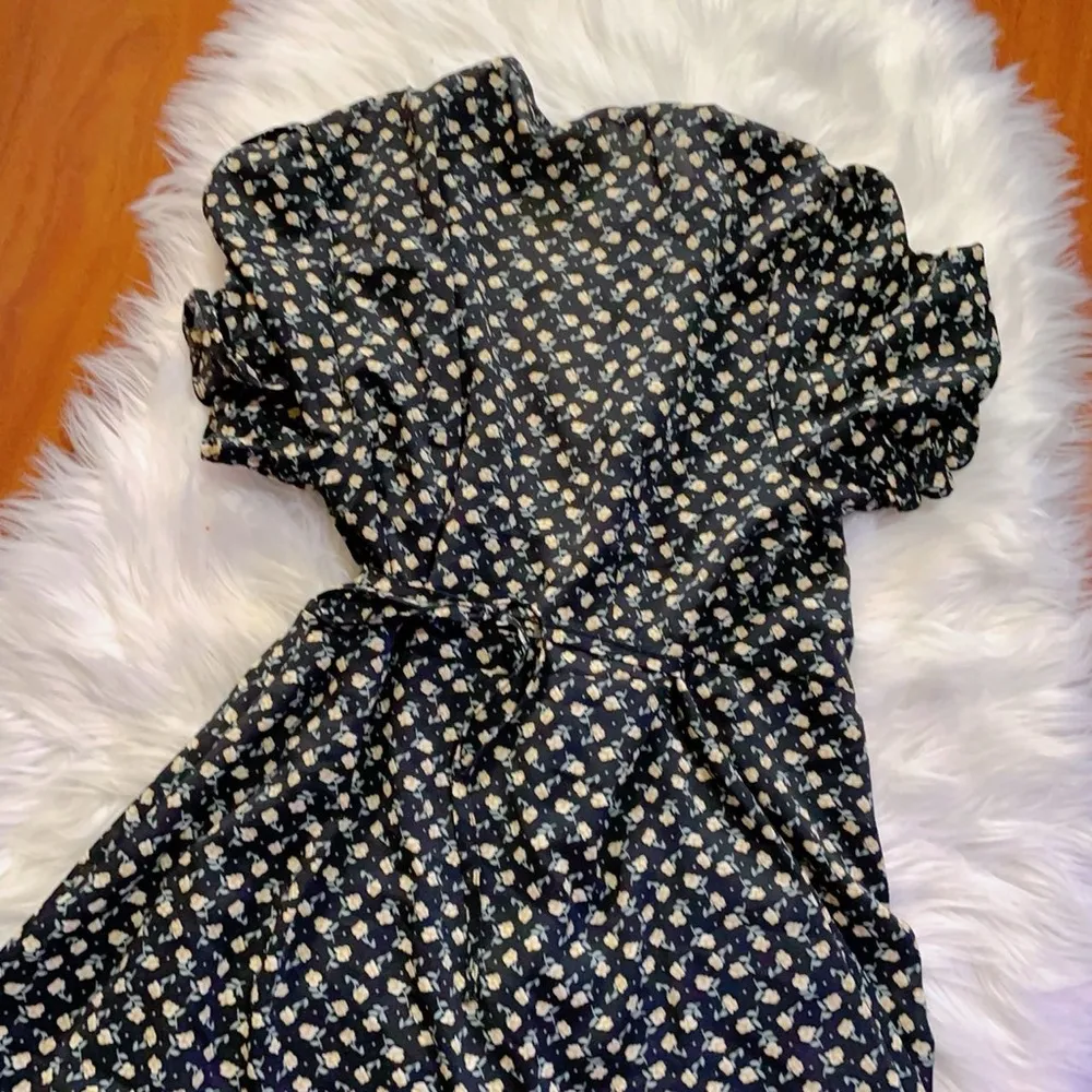 J.ING Black Floral Wrap Mini Dress Size undefined - Image 3