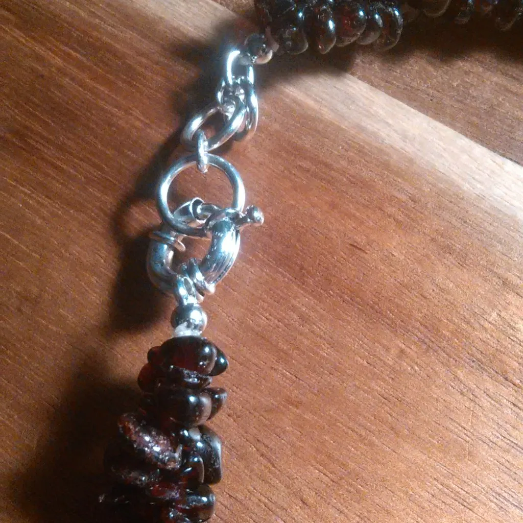 Mozambique Garnet Chips Platinum Bond Necklace (20 Inch) - Image 8