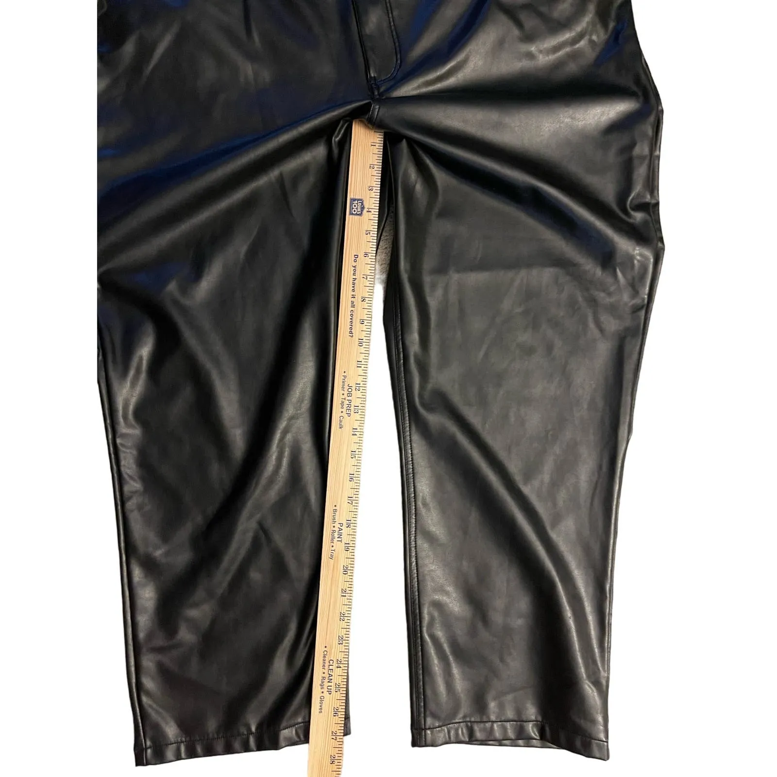 Abercrombie & Fitch Black Curve Love Vegan Leather 90s Straight Pant Size 22S‎ - Image 10