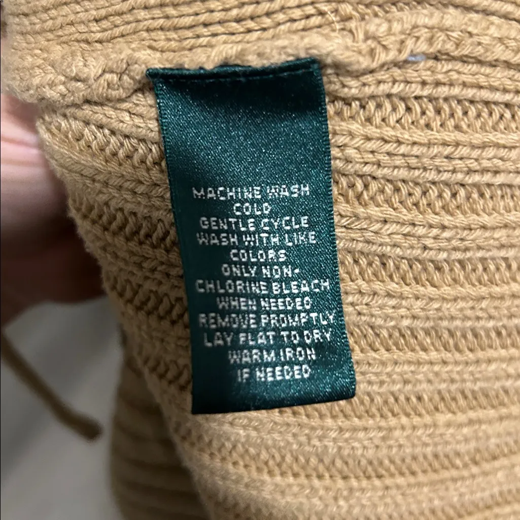 Laurn RALPH LAUREN Women's Sleeveless Cable Knit Buckel Brown Sweater Size Med - Image 6