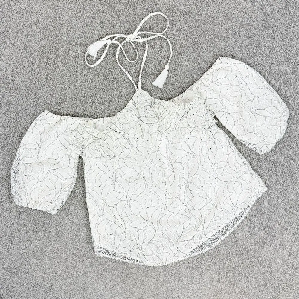 Beau Tissu Lace Cold Shoulder Puff Sleeve Halter‎ Blouse White Black Small - Image 13